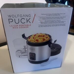 Wolfgang Puck Rice Cooker Mini Portable Travel 1.5 Cup Model SWPMRCS070IT NIB